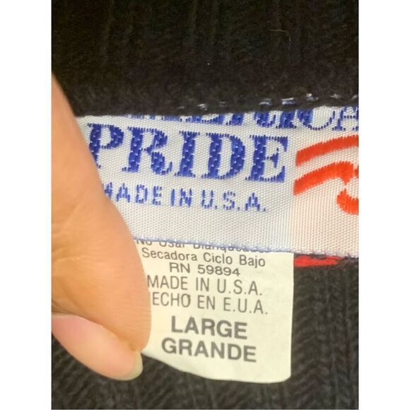 Vintage Patterned Sweater - Picture 6 of 8